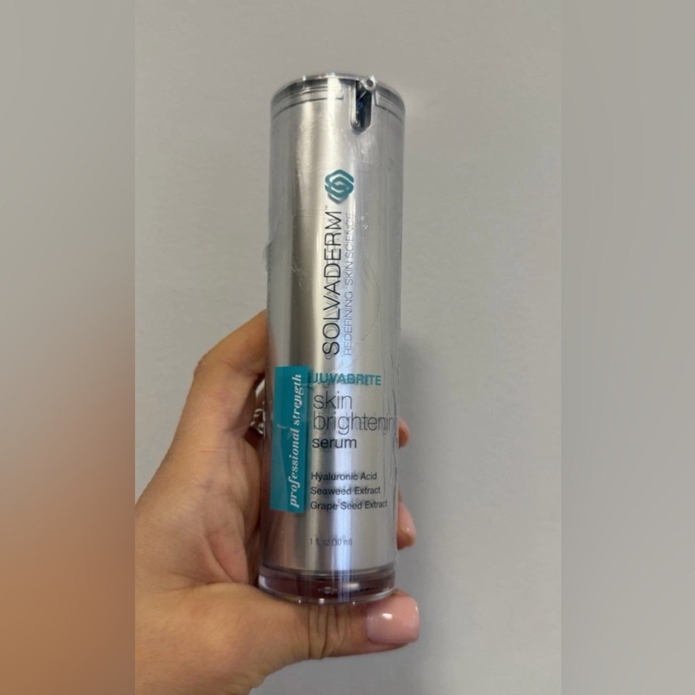 Solvaderm JuvaBrite Skin Brightening Serum 1 fl oz 30 ml